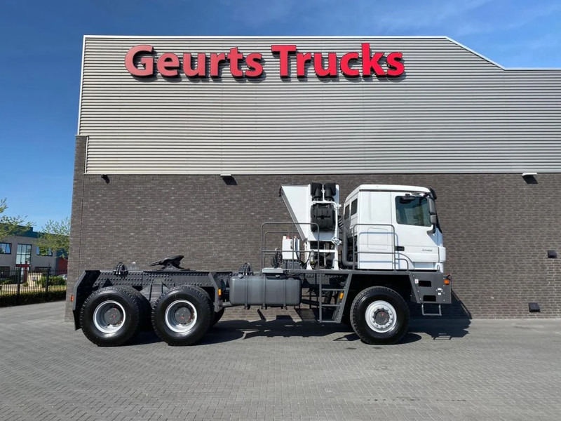 Mercedes-Benz TITAN 5560 Z52-600 F TITAN 5560 Z52-600 F 6X6 HEAVY-DUTY TRUCK - وحدة جر: صورة 4 Mercedes-Benz TITAN 5560 Z52-600 F TITAN 5560 Z52-600 F 6X6 HEAVY-DUTY TRUCK - وحدة جر: صورة 4
