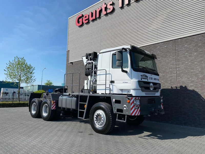 Mercedes-Benz TITAN 5560 Z52-600 F TITAN 5560 Z52-600 F 6X6 HEAVY-DUTY TRUCK - وحدة جر: صورة 5 Mercedes-Benz TITAN 5560 Z52-600 F TITAN 5560 Z52-600 F 6X6 HEAVY-DUTY TRUCK - وحدة جر: صورة 5