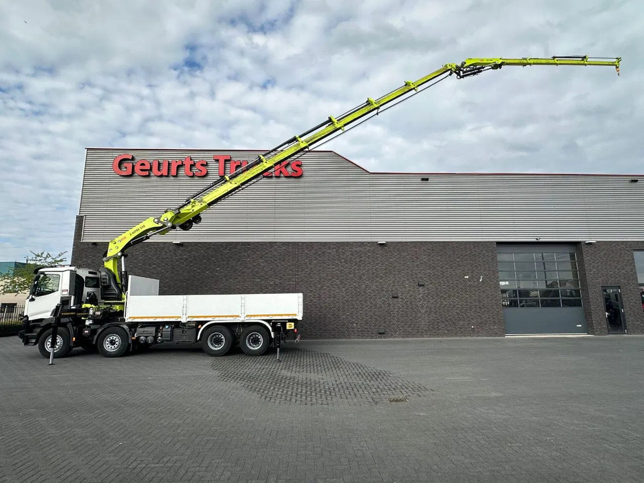 Renault C460 8X4 + HIAB X-HIPRO 548 E-7 MET JIB KRAAN / - شاحنة كرين: صورة 1 Renault C460 8X4 + HIAB X-HIPRO 548 E-7 MET JIB KRAAN / - شاحنة كرين: صورة 1