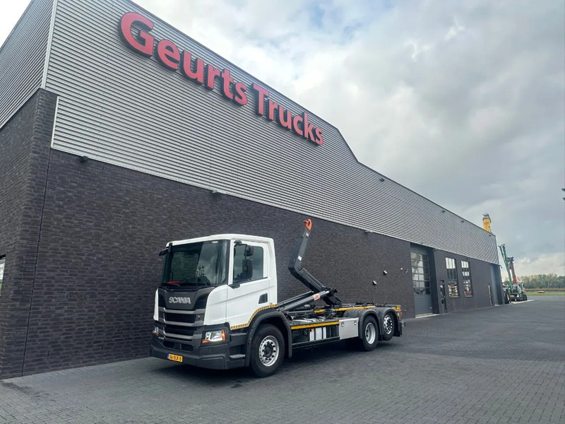 Scania P280 6X2 + AJK/1924 HLF20-6430 HAAKARMSYSTEEM / ABROLLKIPPER / HOOKLIFT - شاحنة ذات خطاف: صورة 2 Scania P280 6X2 + AJK/1924 HLF20-6430 HAAKARMSYSTEEM / ABROLLKIPPER / HOOKLIFT - شاحنة ذات خطاف: صورة 2