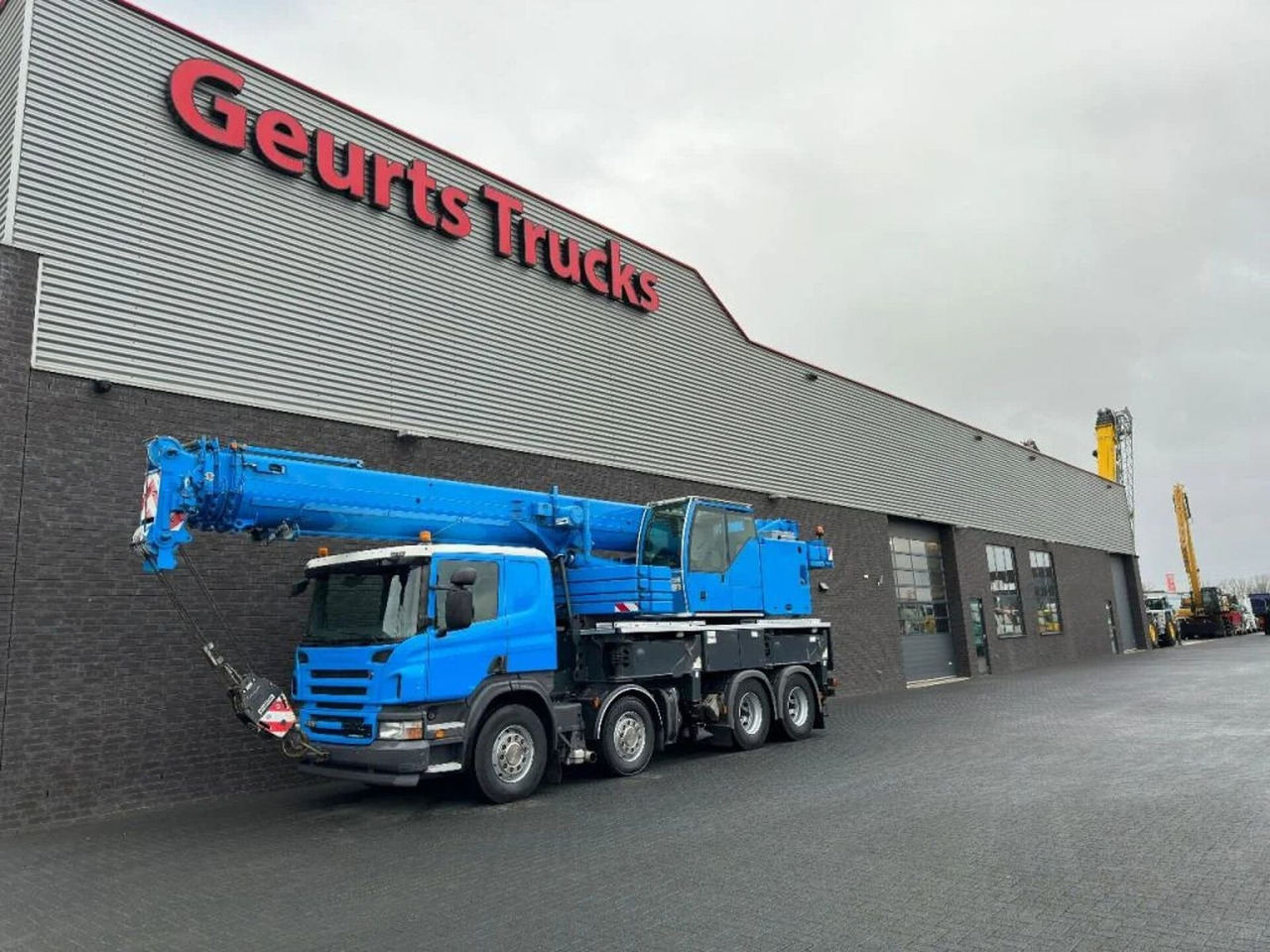 Scania P420 8X4 + LIEBHERR LTF 1045-4.1 KRAAN/KRAN/CRAN - شاحنة كرين: صورة 2 Scania P420 8X4 + LIEBHERR LTF 1045-4.1 KRAAN/KRAN/CRAN - شاحنة كرين: صورة 2