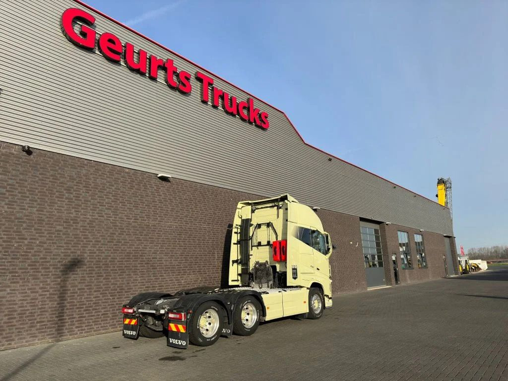 Volvo FH 16.750 6X4 XXL CABINE TREKKER/SZM/TRACTOR - وحدة جر: صورة 5 Volvo FH 16.750 6X4 XXL CABINE TREKKER/SZM/TRACTOR - وحدة جر: صورة 5