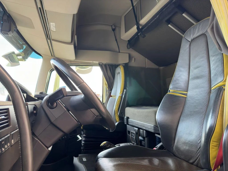 وحدة جر Volvo FH 16.750 6X4 XXL CABINE TREKKER/SZM/TRACTOR: صورة 14