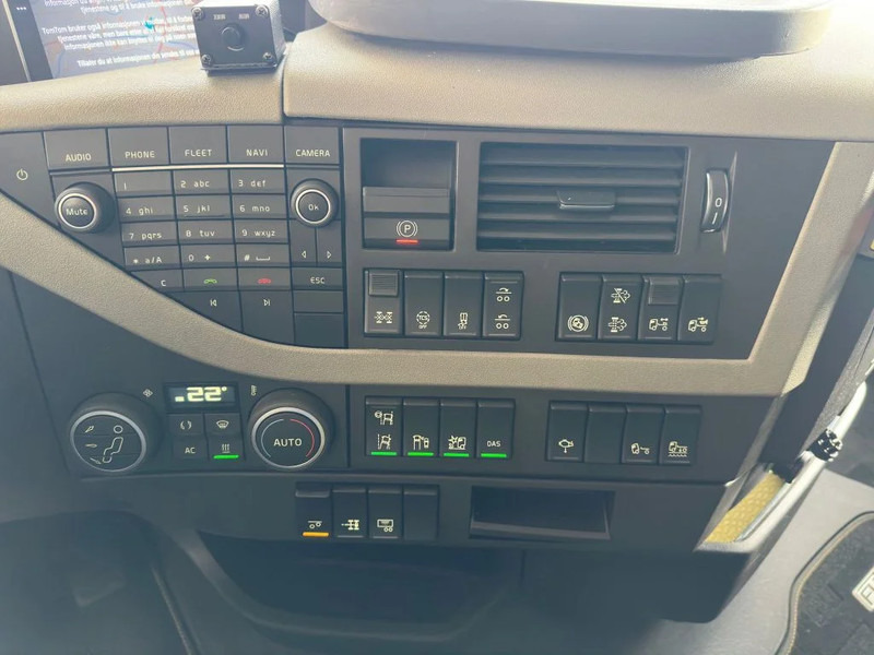 وحدة جر Volvo FH 16.750 6X4 XXL CABINE TREKKER/SZM/TRACTOR: صورة 18