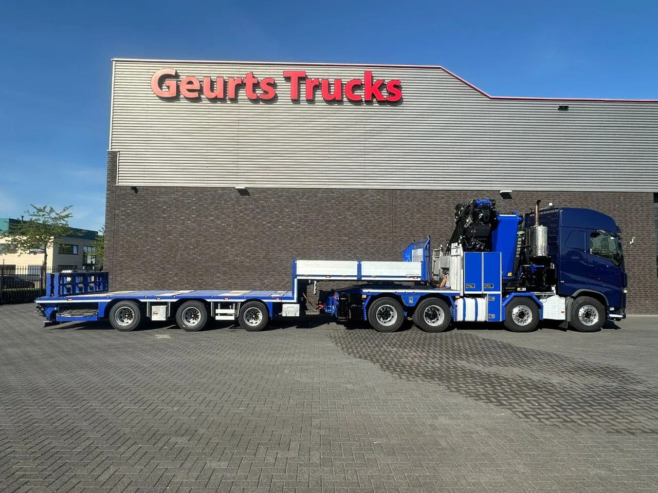 Volvo FH 540 8X4 TREKKER / BAKWAGEN MET PALFINGER PK13 - شاحنة كرين: صورة 4 Volvo FH 540 8X4 TREKKER / BAKWAGEN MET PALFINGER PK13 - شاحنة كرين: صورة 4