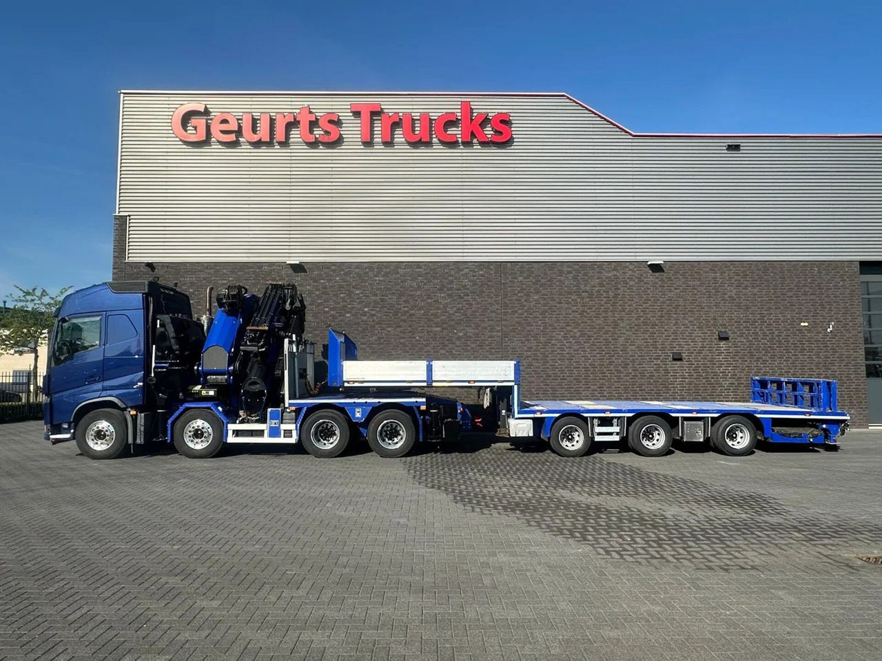 Volvo FH 540 8X4 TREKKER / BAKWAGEN MET PALFINGER PK13 - شاحنة كرين: صورة 1 Volvo FH 540 8X4 TREKKER / BAKWAGEN MET PALFINGER PK13 - شاحنة كرين: صورة 1