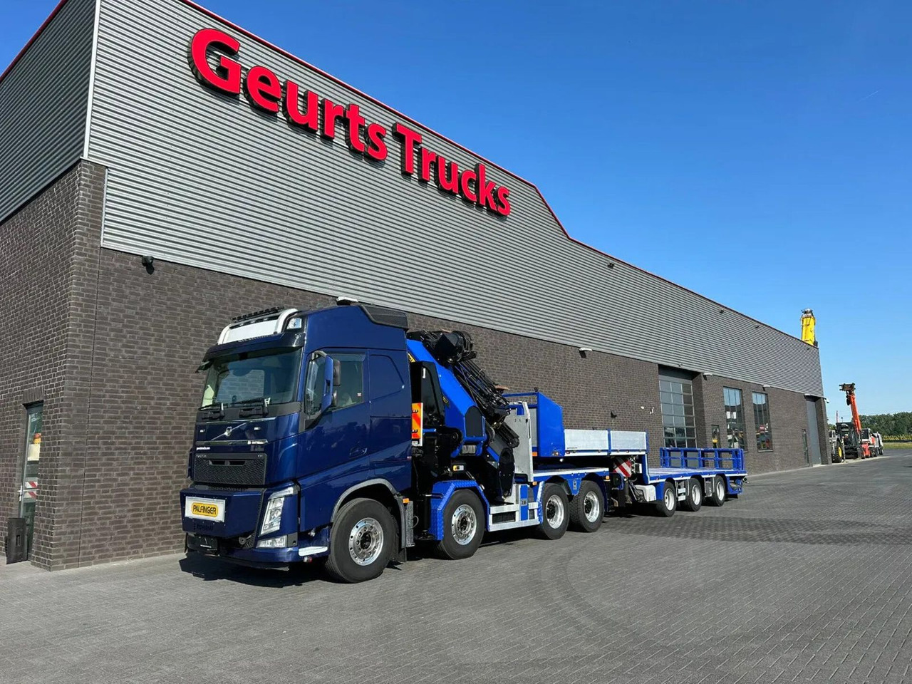 Volvo FH 540 8X4 TREKKER / BAKWAGEN MET PALFINGER PK13 - شاحنة كرين: صورة 2 Volvo FH 540 8X4 TREKKER / BAKWAGEN MET PALFINGER PK13 - شاحنة كرين: صورة 2