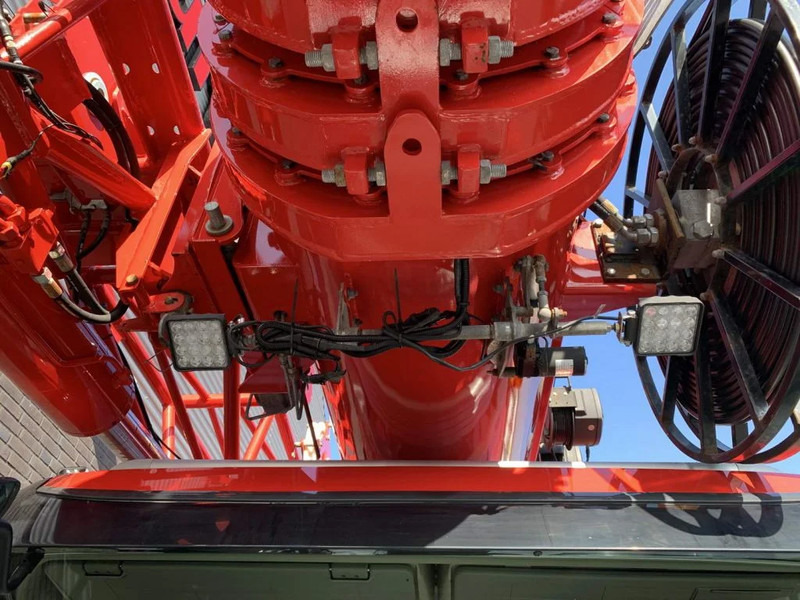 شاحنة كرين Volvo FM 460 ERKIN WORLD POWER ER 2070 T-4.1 CRANE/KRAN/KRAAN/GRUA/MONTAGEKRAN: صورة 12 شاحنة كرين Volvo FM 460 ERKIN WORLD POWER ER 2070 T-4.1 CRANE/KRAN/KRAAN/GRUA/MONTAGEKRAN: صورة 12