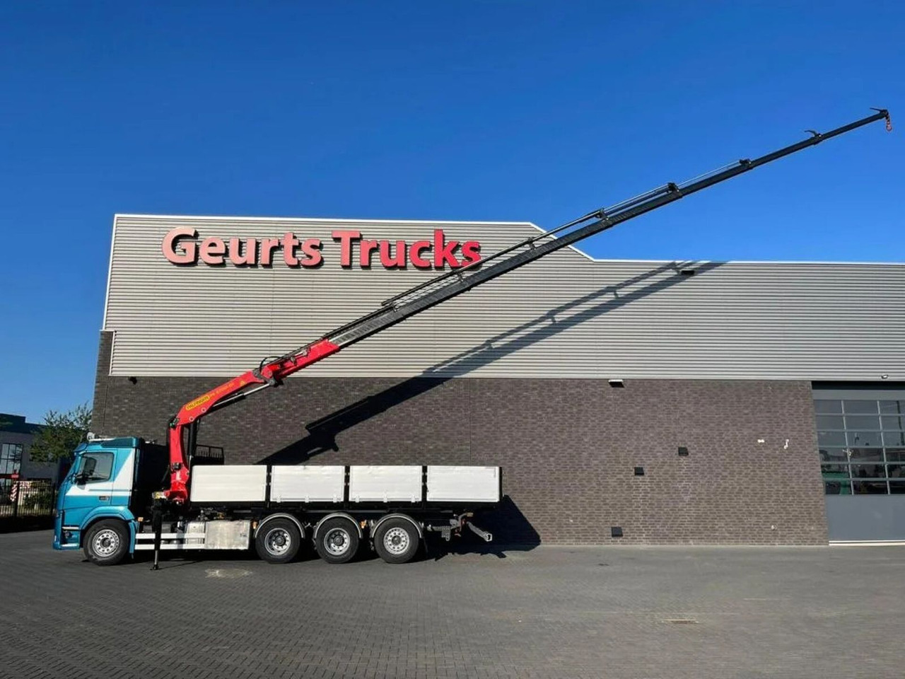Volvo FM 500 8X4 TRIDEM + PALFINGER PK 27001-EH G KRAA - شاحنة كرين: صورة 3 Volvo FM 500 8X4 TRIDEM + PALFINGER PK 27001-EH G KRAA - شاحنة كرين: صورة 3