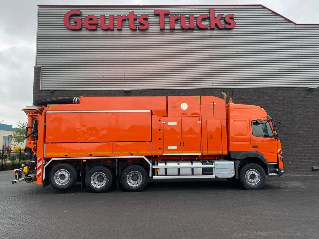 Volvo FMX 510 8X4 TRIDEM + MTS DINO 5 SAUGBAGGER/SUCTI - شاحنة الشفط: صورة 4 Volvo FMX 510 8X4 TRIDEM + MTS DINO 5 SAUGBAGGER/SUCTI - شاحنة الشفط: صورة 4