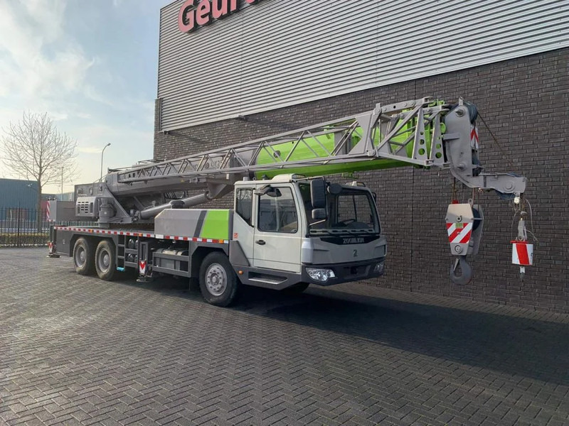 Zoomlion QY25V51.5 25 TONS CRANE/KRAN/GRUA/KRAAN - رافعة لجميع التضاريس: صورة 5 Zoomlion QY25V51.5 25 TONS CRANE/KRAN/GRUA/KRAAN - رافعة لجميع التضاريس: صورة 5