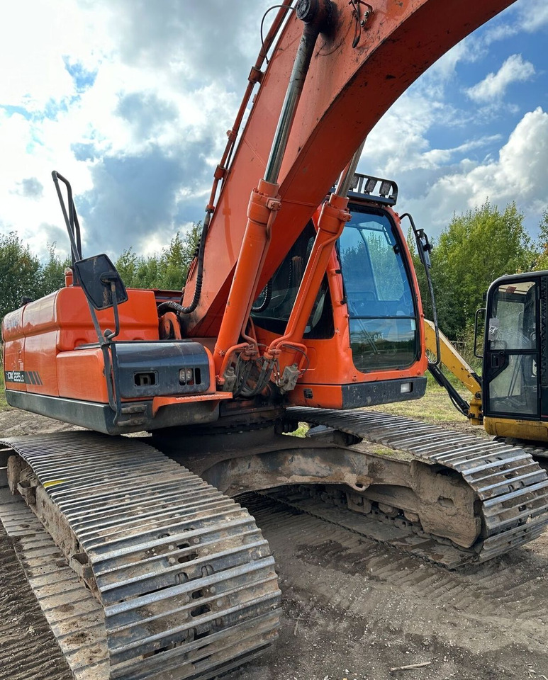 DOOSAN DX 225 LC - حفار زحاف: صورة 1 DOOSAN DX 225 LC - حفار زحاف: صورة 1