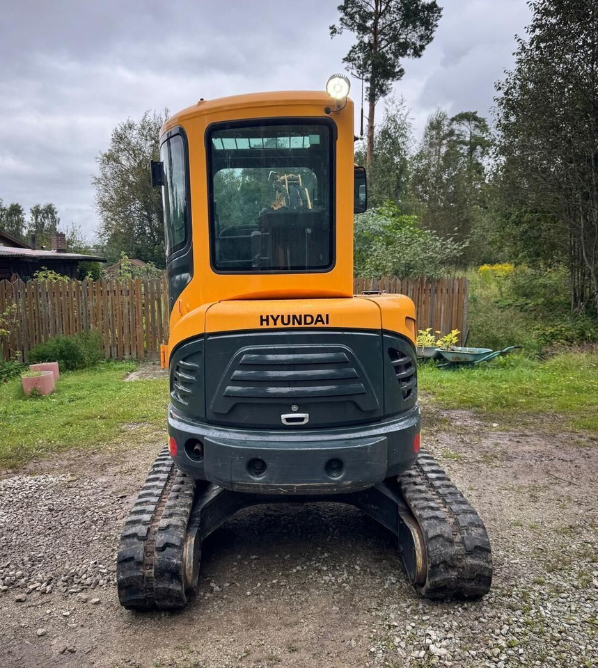 Hyundai R35Z - 9 - حفارة مُصَّغرة: صورة 5 Hyundai R35Z - 9 - حفارة مُصَّغرة: صورة 5