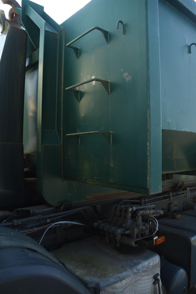 SCANIA P94 220 - شاحنة قلاب: صورة 4 SCANIA P94 220 - شاحنة قلاب: صورة 4