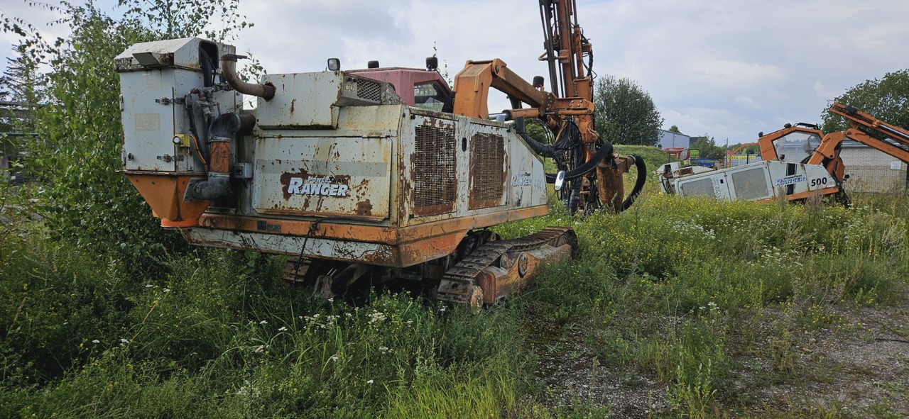 TAMROCK Ranger 500 - آلة حفر موجهة: صورة 1 TAMROCK Ranger 500 - آلة حفر موجهة: صورة 1