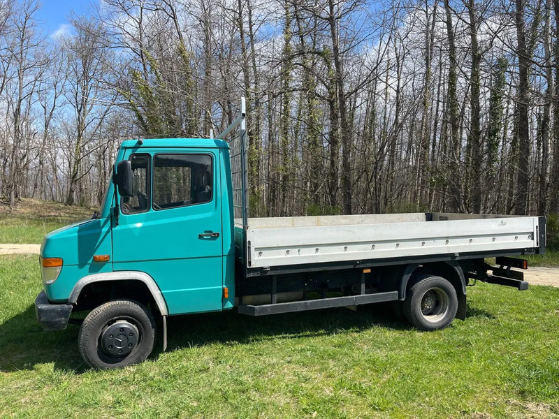 Mercedes-Benz 612 MANUEL gearbox - شاحنة مقفلة: صورة 1 Mercedes-Benz 612 MANUEL gearbox - شاحنة مقفلة: صورة 1