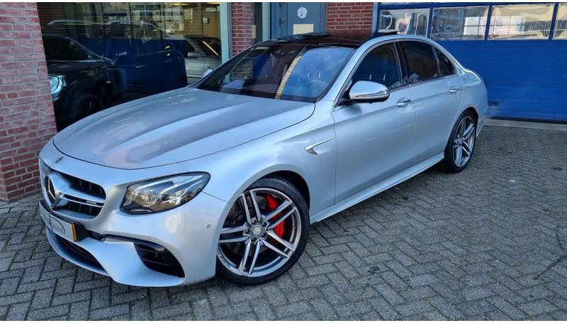 Mercedes-Benz E-Klasse 63 S, 4 Matic AMG..... Premium plus. - سيدان: صورة 2 Mercedes-Benz E-Klasse 63 S, 4 Matic AMG..... Premium plus. - سيدان: صورة 2