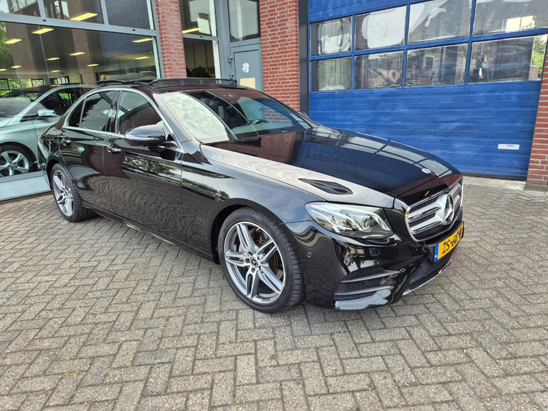 Mercedes-Benz E-Klasse E220 D Automatic AMG.plus Edition - سيدان: صورة 2 Mercedes-Benz E-Klasse E220 D Automatic AMG.plus Edition - سيدان: صورة 2