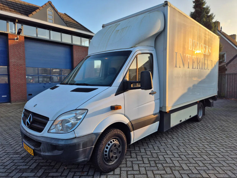 Mercedes-Benz Sprinter 516 cdi met laadklep - شاحنة مغلقة الصندوق: صورة 2 Mercedes-Benz Sprinter 516 cdi met laadklep - شاحنة مغلقة الصندوق: صورة 2