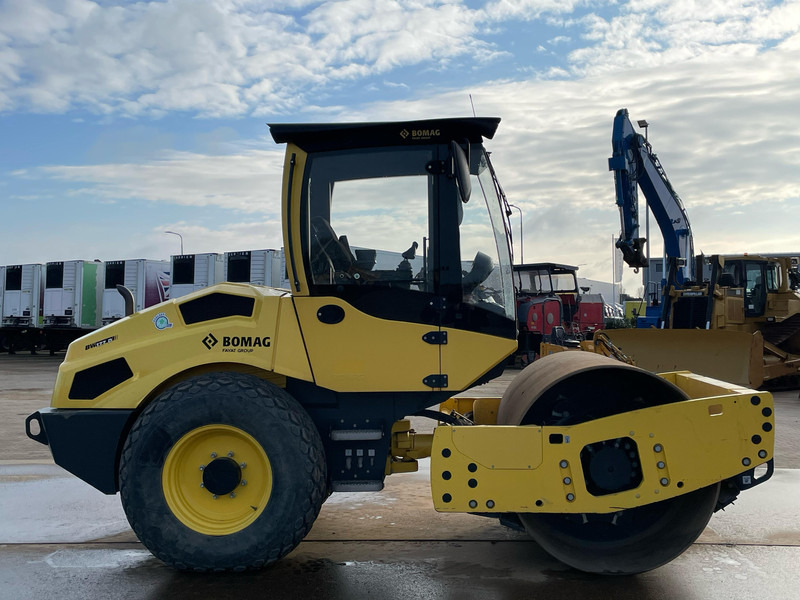 Bomag BW177D-5 | Airconditioning EPA /EU Stage V - مدحلة: صورة 5 Bomag BW177D-5 | Airconditioning EPA /EU Stage V - مدحلة: صورة 5
