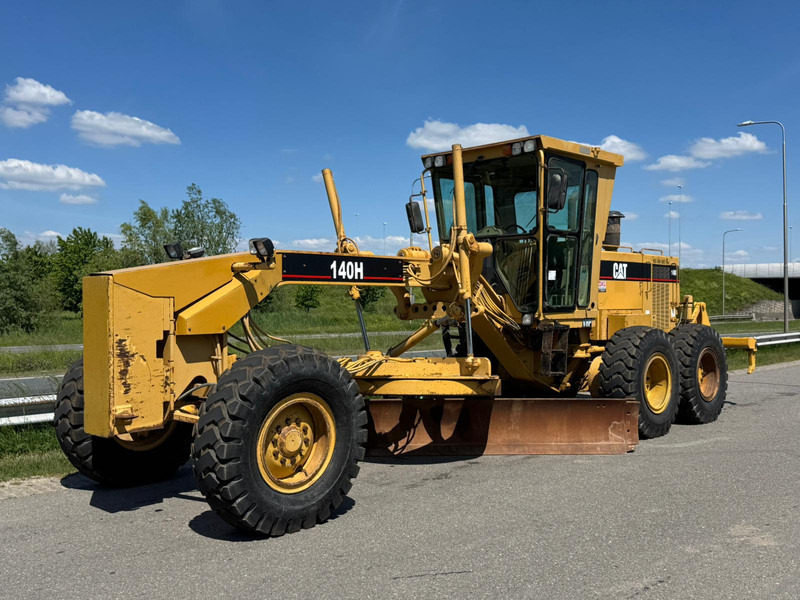 Caterpillar 140H 3306 engine - ممهدة: صورة 2 Caterpillar 140H 3306 engine - ممهدة: صورة 2
