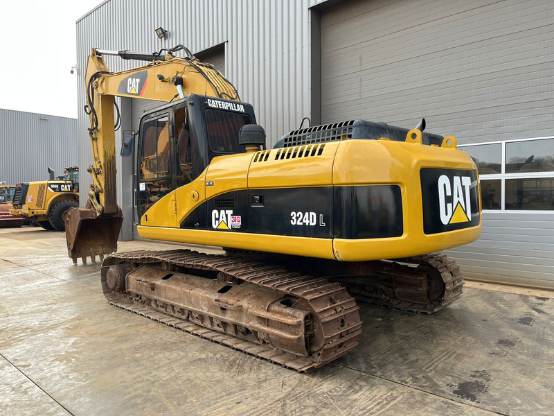 Caterpillar 324DL - Hammerlines / A/C Cabin / Caterpillar C7 / Quick Coupler / Bucket with teeth. - حفار زحاف: صورة 3 Caterpillar 324DL - Hammerlines / A/C Cabin / Caterpillar C7 / Quick Coupler / Bucket with teeth. - حفار زحاف: صورة 3