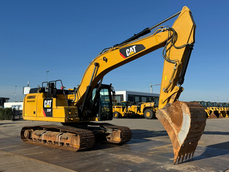 Caterpillar 326FL - حفار زحاف: صورة 5 Caterpillar 326FL - حفار زحاف: صورة 5