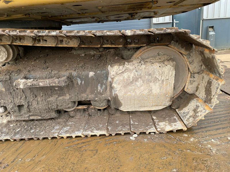 حفار زحاف Caterpillar 330FL: صورة 13