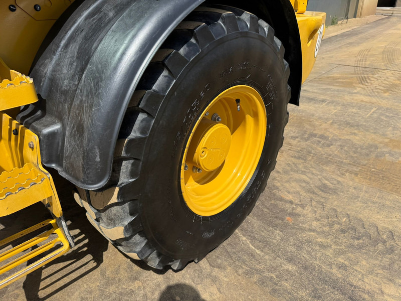 اللودر بعجل Caterpillar 908M CE + EPA: صورة 9 اللودر بعجل Caterpillar 908M CE + EPA: صورة 9
