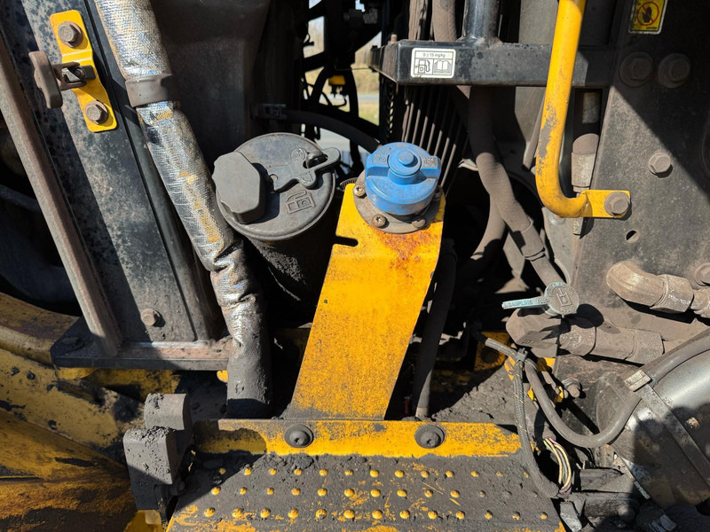 اللودر بعجل Caterpillar 980M: صورة 16