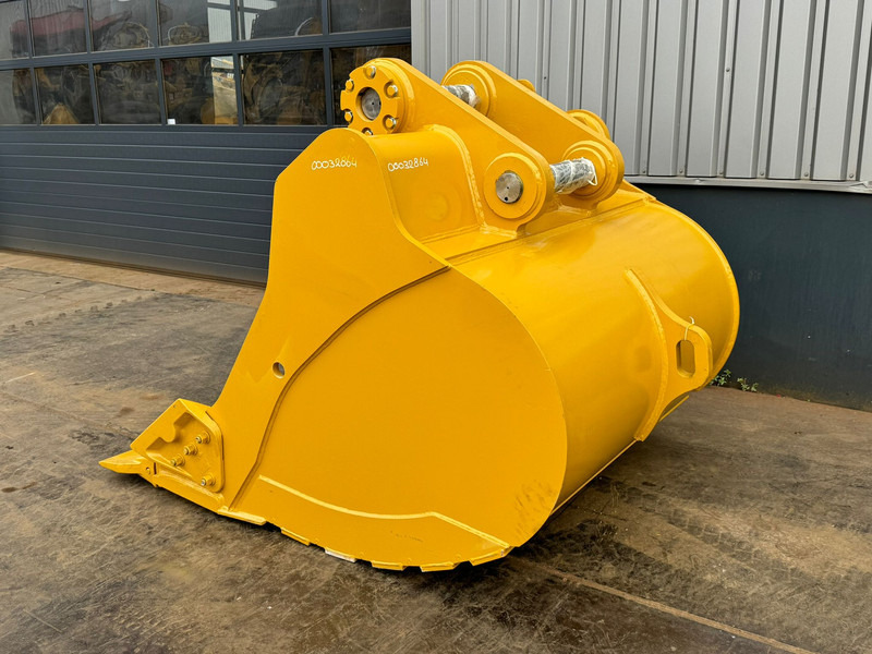 Caterpillar CAT 349 BUCKET TB linkage (66-IN X 2.81-CU M,7 teeth) - بكت: صورة 3 Caterpillar CAT 349 BUCKET TB linkage (66-IN X 2.81-CU M,7 teeth) - بكت: صورة 3