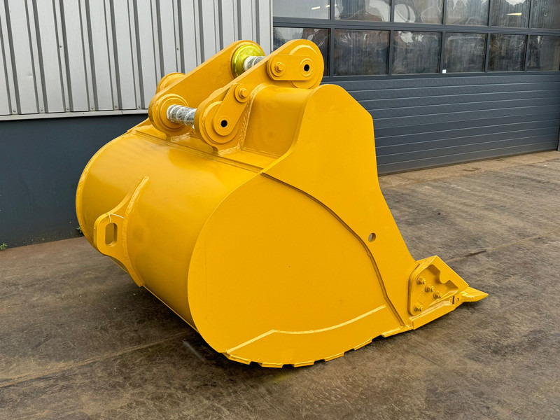 Caterpillar CAT 349 BUCKET TB linkage (66-IN X 2.81-CU M,7 teeth) - بكت: صورة 5 Caterpillar CAT 349 BUCKET TB linkage (66-IN X 2.81-CU M,7 teeth) - بكت: صورة 5