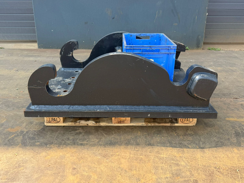 Caterpillar Caterpillar Plate CW70 - قارنة توصيل هيدروليكي: صورة 1 Caterpillar Caterpillar Plate CW70 - قارنة توصيل هيدروليكي: صورة 1