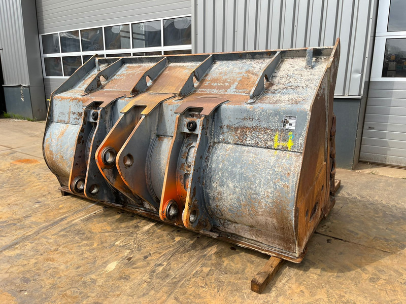 بكت Doosan Bucket DL420-3 4500 l: صورة 7