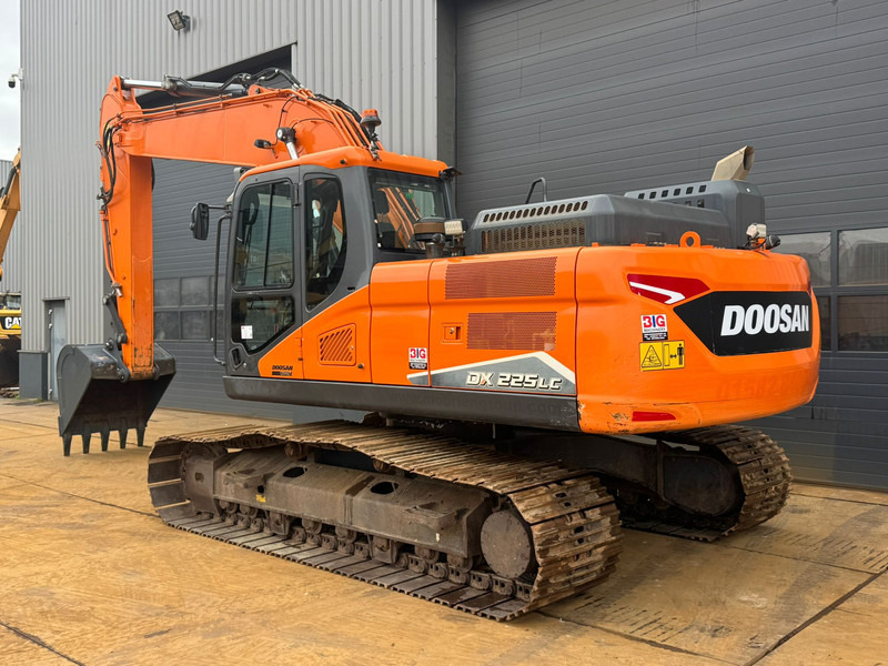 Doosan DX225LC-7 - حفار زحاف: صورة 3 Doosan DX225LC-7 - حفار زحاف: صورة 3