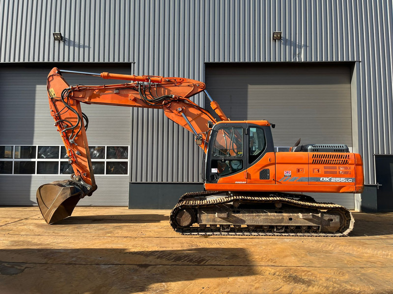Doosan DX255LC-3 - حفار زحاف: صورة 1 Doosan DX255LC-3 - حفار زحاف: صورة 1