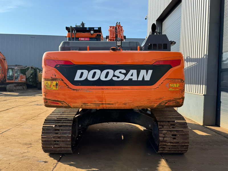 Doosan DX255NLC-5 - حفار زحاف: صورة 4 Doosan DX255NLC-5 - حفار زحاف: صورة 4