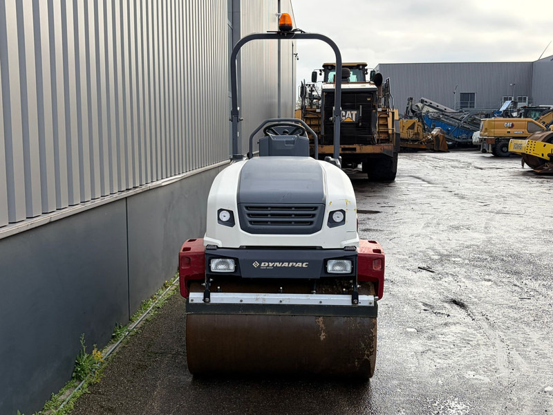 مدحلة Dynapac CC1200: صورة 8 مدحلة Dynapac CC1200: صورة 8