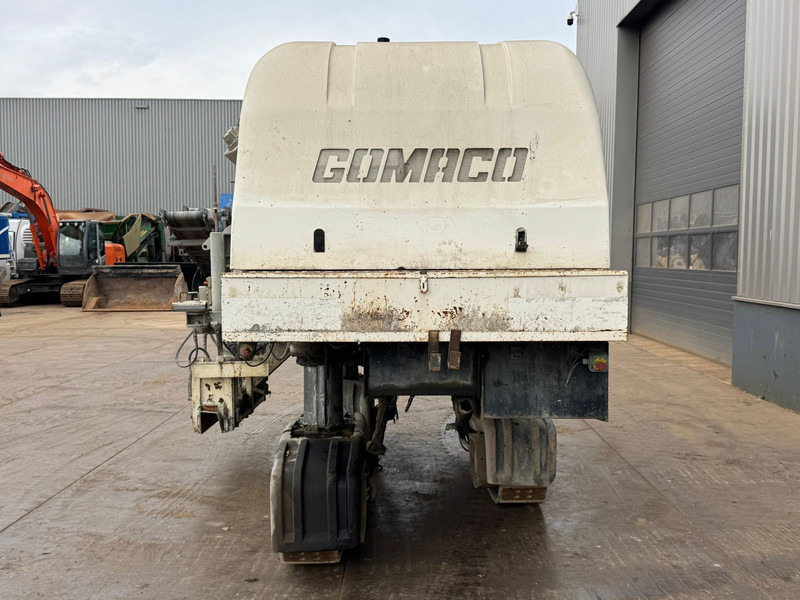 GOMACO GT3400 Concrete Slipform Paver - مدادة الأسفلت: صورة 4 GOMACO GT3400 Concrete Slipform Paver - مدادة الأسفلت: صورة 4