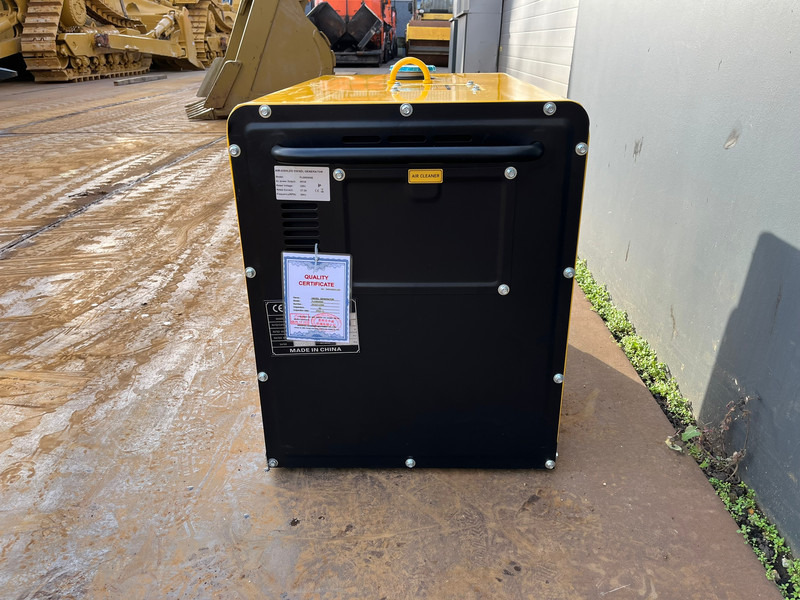 Giga power PLD8500SE 8 kVA silent generator - مجموعة المولدات: صورة 4 Giga power PLD8500SE 8 kVA silent generator - مجموعة المولدات: صورة 4