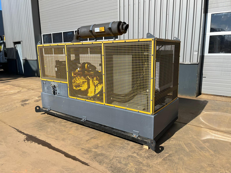 John Deere Hydraulic Powerpack A 200 - Unused - سيارة: صورة 3 John Deere Hydraulic Powerpack A 200 - Unused - سيارة: صورة 3