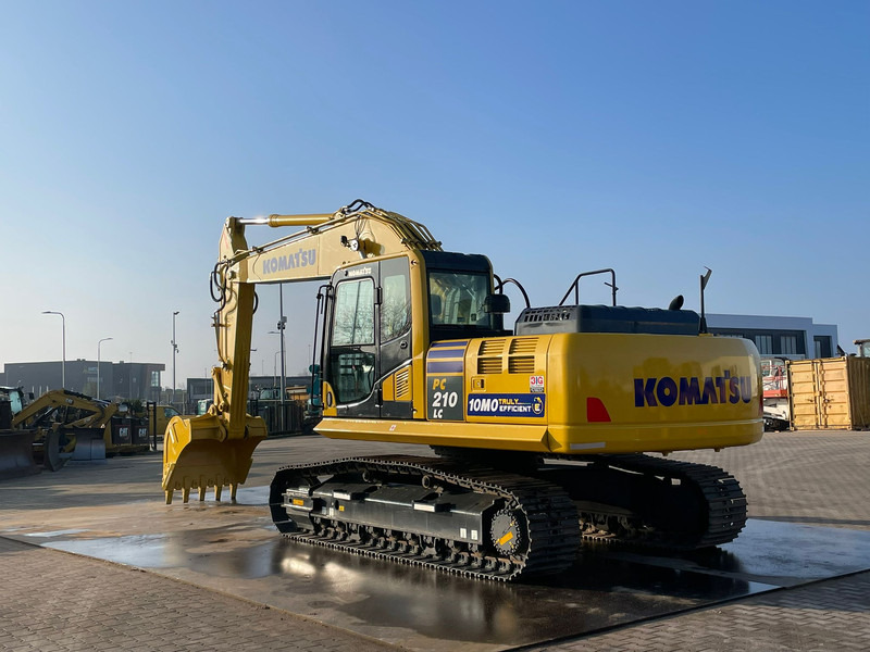 Komatsu PC210LC-10MO - حفار زحاف: صورة 3 Komatsu PC210LC-10MO - حفار زحاف: صورة 3