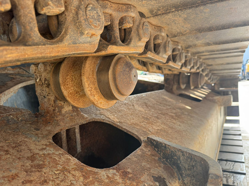 حفار زحاف Komatsu PC210LC-10: صورة 14 حفار زحاف Komatsu PC210LC-10: صورة 14