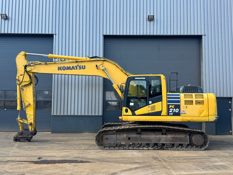 Komatsu PC210LC-10 - حفار زحاف: صورة 1 Komatsu PC210LC-10 - حفار زحاف: صورة 1