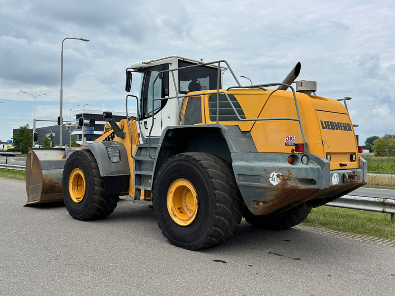 Liebherr L566 2plus2 - اللودر بعجل: صورة 3 Liebherr L566 2plus2 - اللودر بعجل: صورة 3