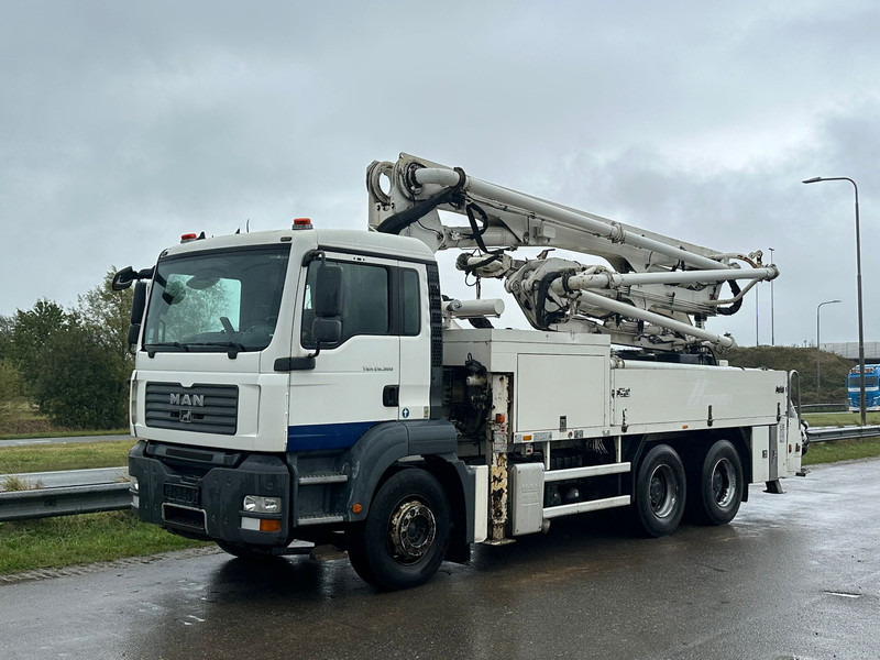 MAN TGA 26.360 6x4 with Putzmeister BSF24-4.16 24m Concrete Pump - مضخة خرسانة: صورة 1 MAN TGA 26.360 6x4 with Putzmeister BSF24-4.16 24m Concrete Pump - مضخة خرسانة: صورة 1