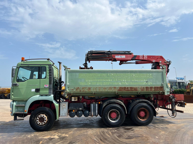 MAN TGA 26.480 6x4 tipper + HMF crane - شاحنة قلاب, شاحنة كرين: صورة 3 MAN TGA 26.480 6x4 tipper + HMF crane - شاحنة قلاب, شاحنة كرين: صورة 3