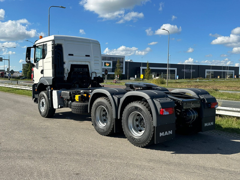 MAN TGS 33.400 BB SA 6x4 Manual - وحدة جر: صورة 4 MAN TGS 33.400 BB SA 6x4 Manual - وحدة جر: صورة 4
