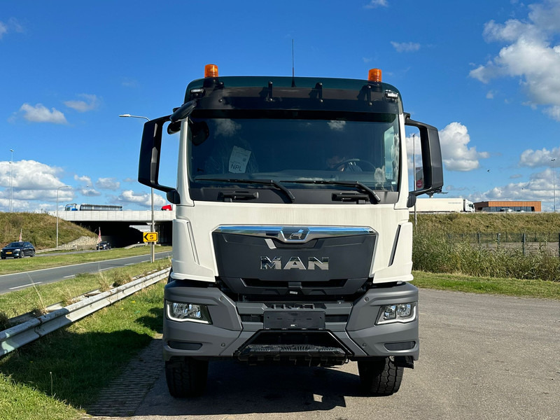 MAN TGS 33.400 BB SA 6x4 Manual - وحدة جر: صورة 3 MAN TGS 33.400 BB SA 6x4 Manual - وحدة جر: صورة 3