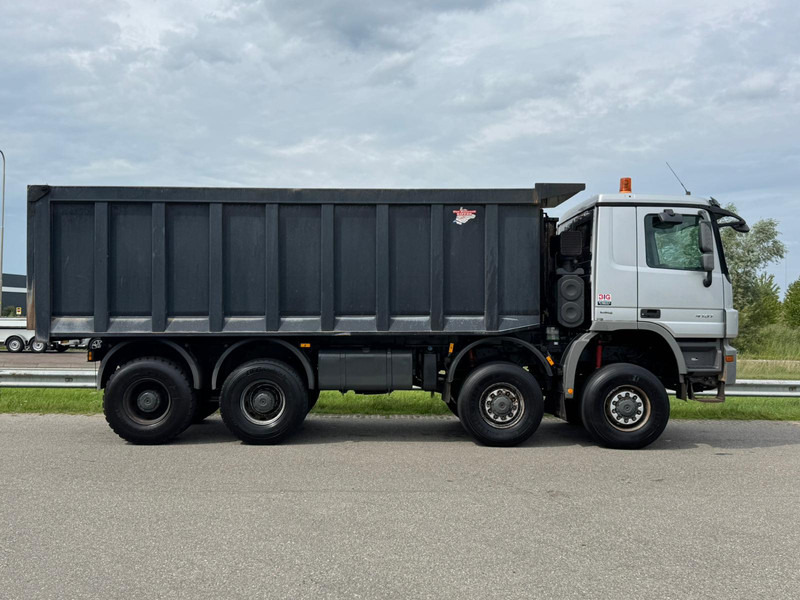 MERCEDESBENZ ACTROS 4151 V8 8x8 tipper - شاحنة قلاب: صورة 4 MERCEDESBENZ ACTROS 4151 V8 8x8 tipper - شاحنة قلاب: صورة 4